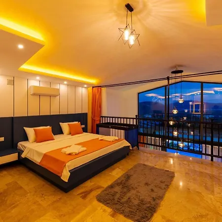 Apartament Yakut Kalkan'da Jakuzili Muhafazakar Balayi Villasi