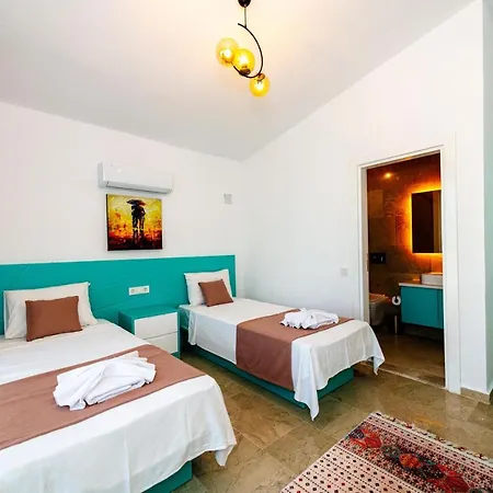 Yakut Kalkan'da Jakuzili Muhafazakar Balayi Villasi Kaș