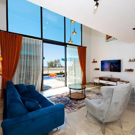Apartament Yakut Kalkan'da Jakuzili Muhafazakar Balayi Villasi Kaș